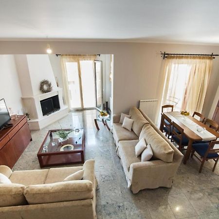 LefkádaLa Strada City House公寓 外观 照片